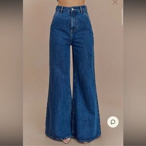 NWTs Meshki Jen Wide Leg Flare Denim Jeans - Dark Blue